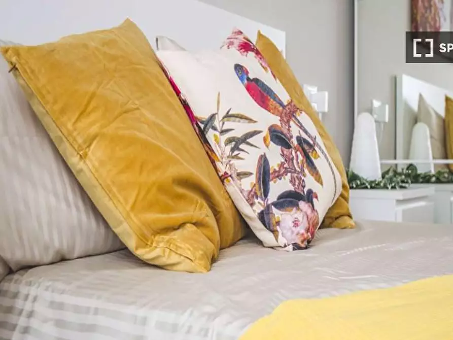 Immagine 4 di Camera condivisa in affitto  in Via Spalato a Milano