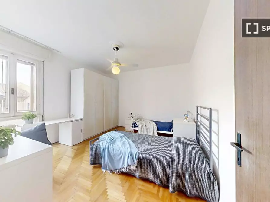 Immagine 2 di Camera condivisa in affitto  in VIA RAGGIO DI SOLE a Padova