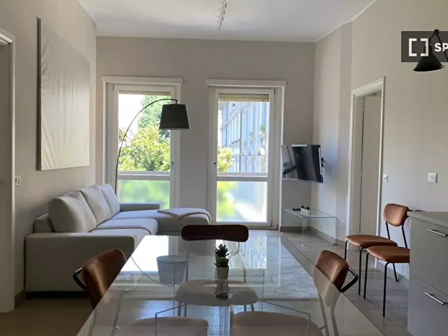 Immagine 1 di Appartamento in affitto  in Via Pindemonte a Milano
