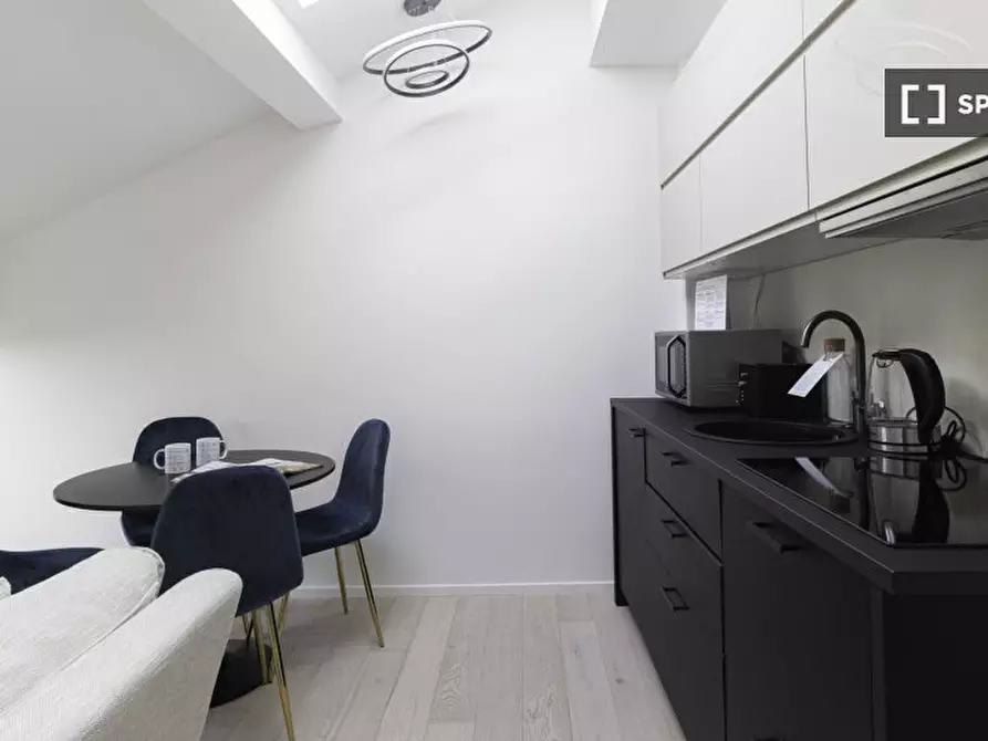 Immagine 3 di Appartamento in affitto  in Via Lodovico Settala a Milano