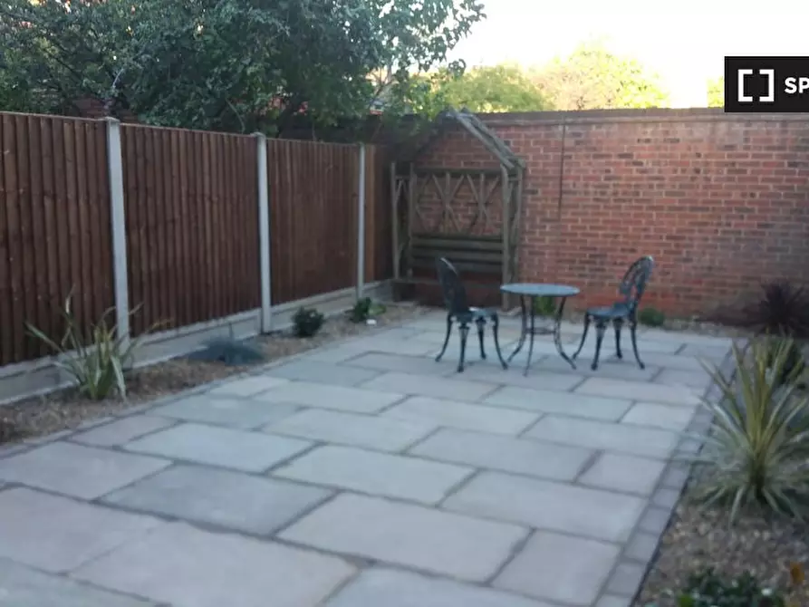 Immagine 11 di Camera condivisa in affitto  in Barnsdale Ave a Poplar