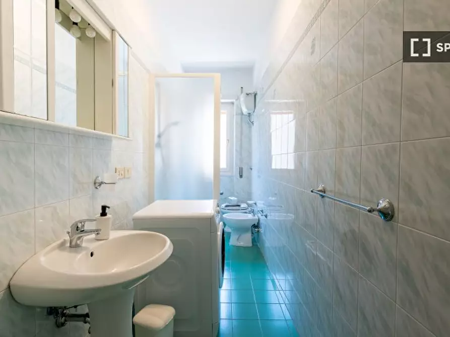 Immagine 14 di Appartamento in affitto  in Via Tripolitania a Roma