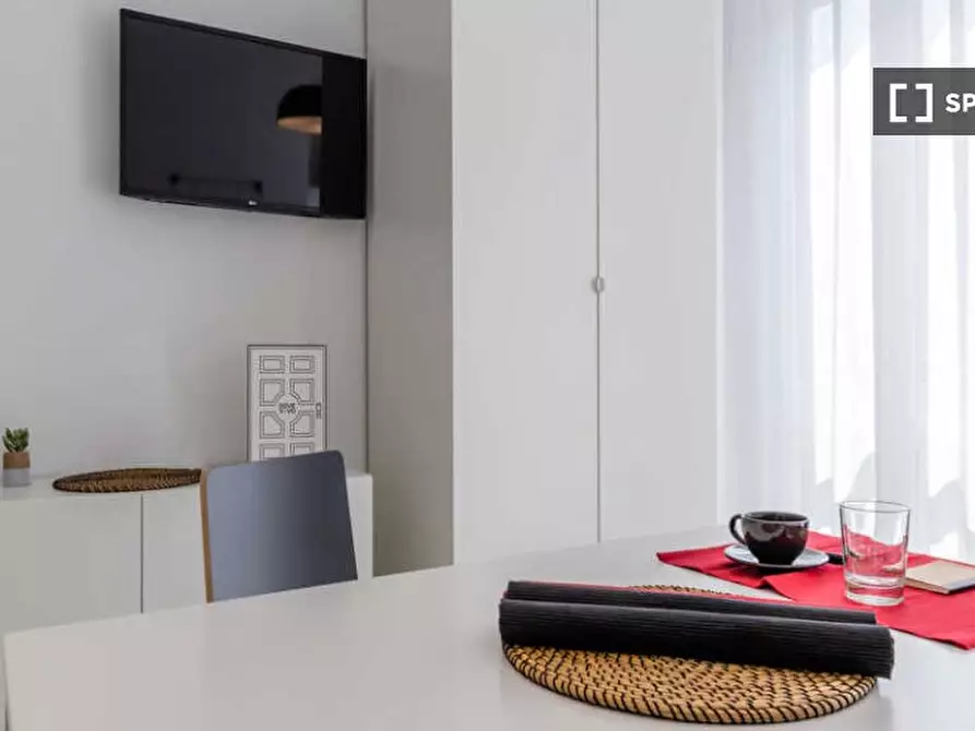 Immagine 11 di Camera condivisa in affitto  in Viale Bligny a Milano