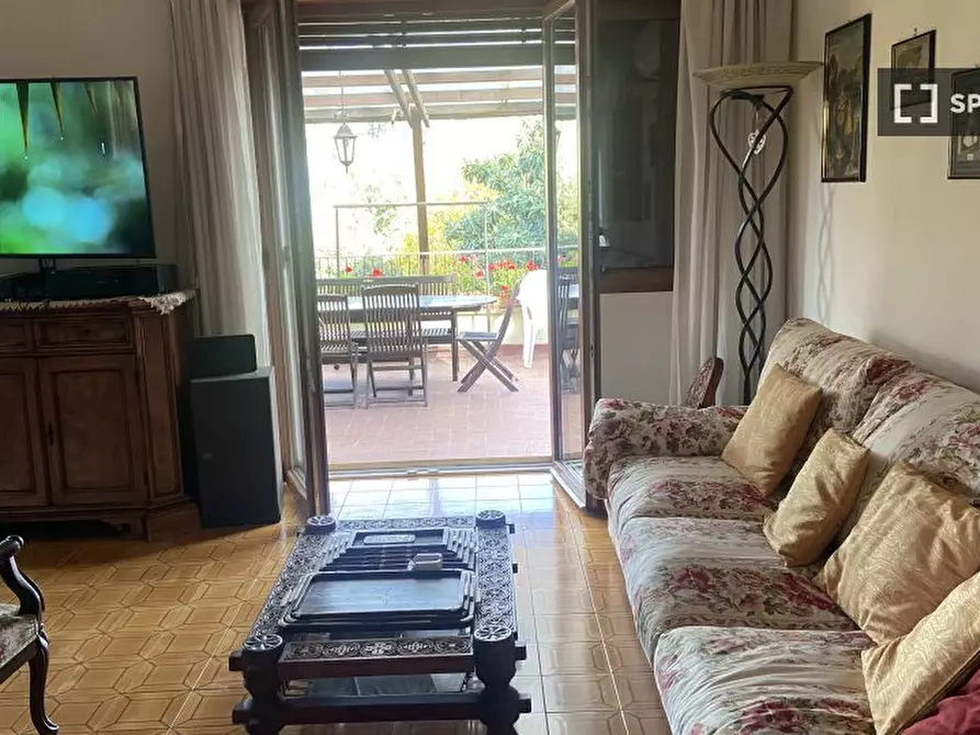 Immagine 9 di Camera condivisa in affitto  in Via Leonardo Fibonacci a Roma