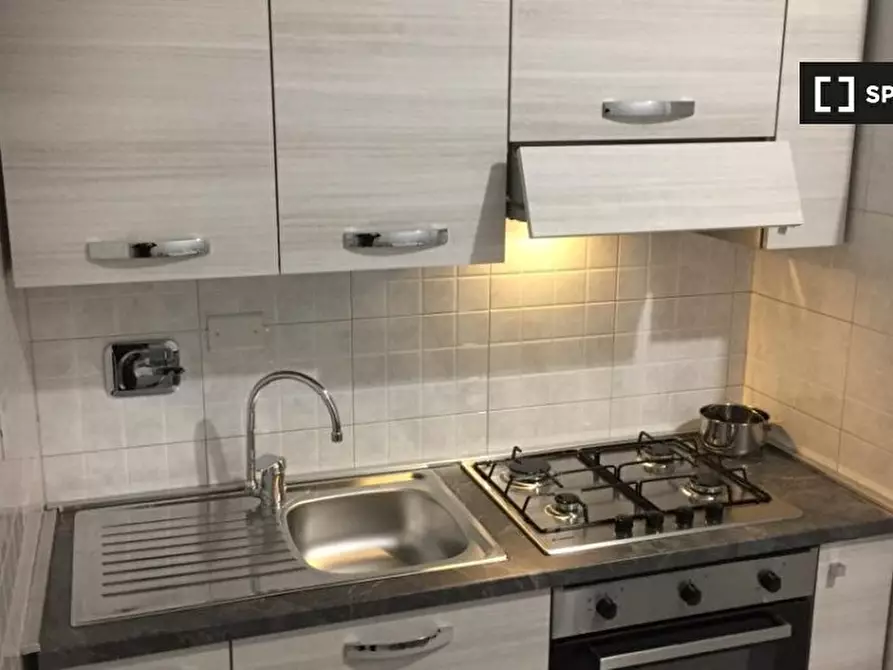 Immagine 7 di Appartamento in affitto  in Via Raffaele Cadorna a Torino