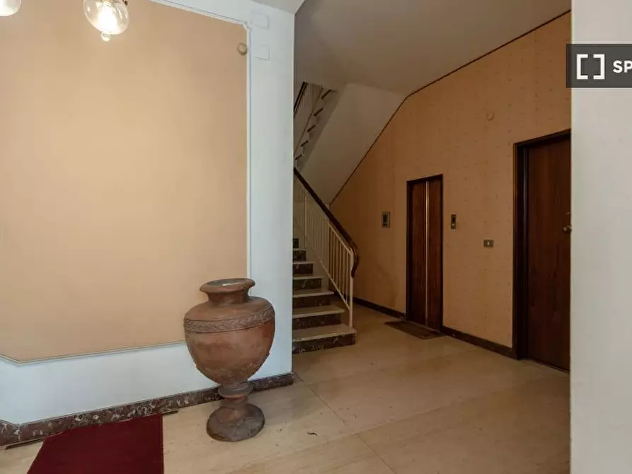 Immagine 7 di Appartamento in affitto  in Via Lorenzo Il Magnifico a Firenze