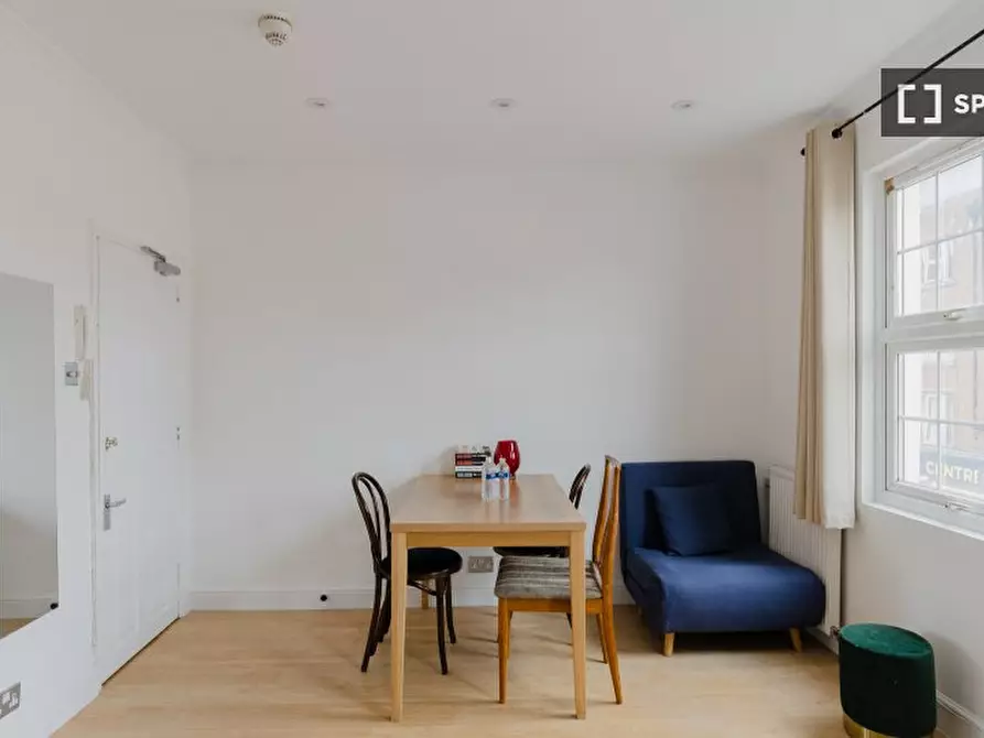Immagine 3 di Appartamento in affitto  in Broadley St a Paddington