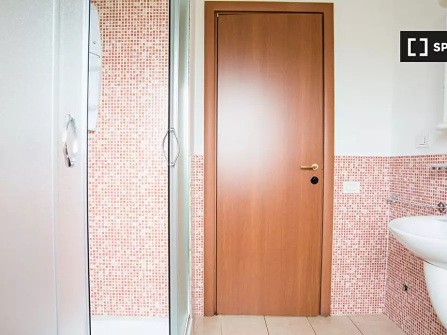 Immagine 8 di Ufficio in affitto  in Viale della Venezia Giulia a Roma