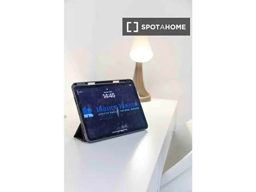 Immagine 9 di Camera condivisa in affitto  in Via Romolo Gessi a Torino