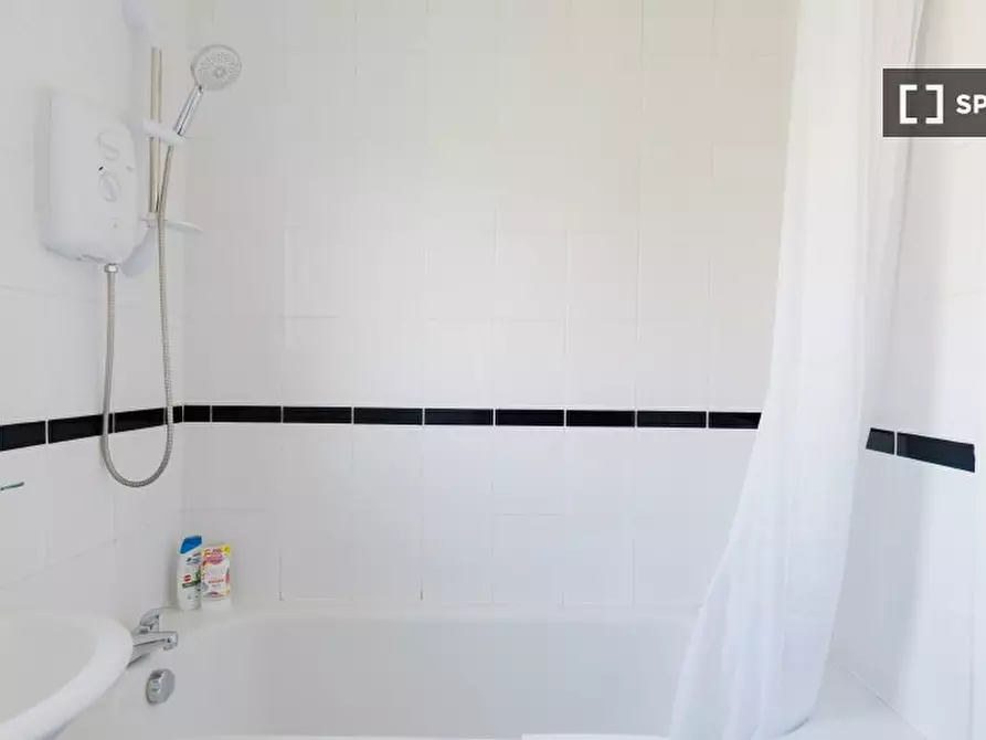 Immagine 16 di Appartamento in affitto  in Wesley Cl a Camberwell