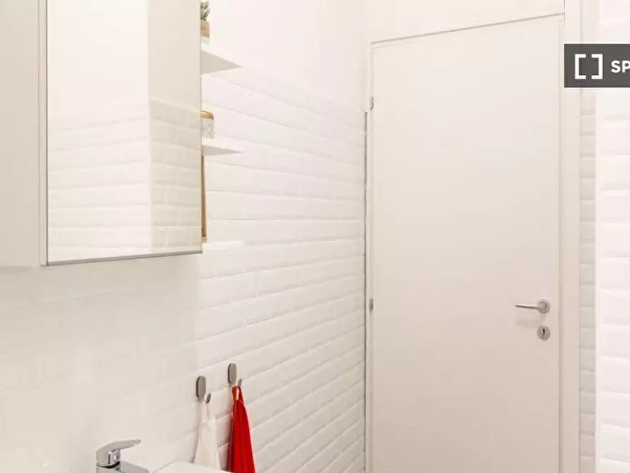 Immagine 19 di Camera condivisa in affitto  in Via Paolo Bassi a Milano