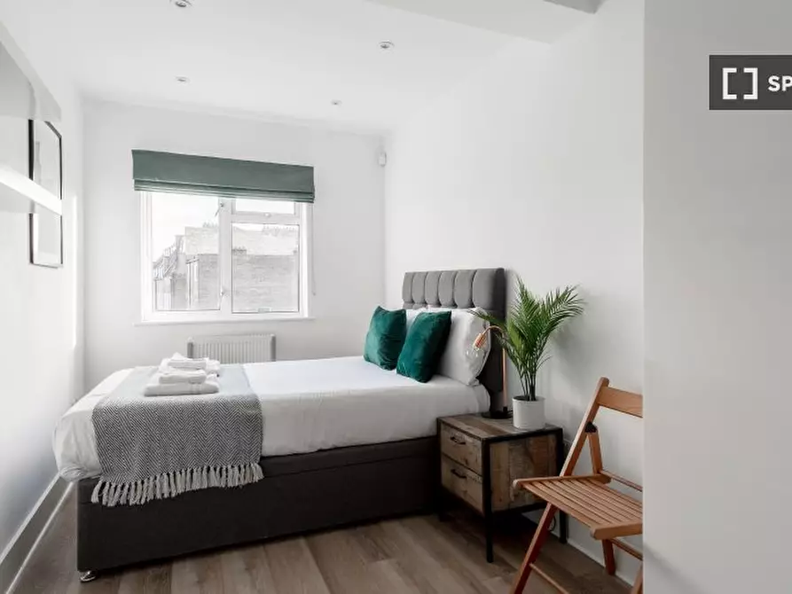 Immagine 19 di Appartamento in affitto  in Bell House, 17-19 Nevern Pl, Kensington, London SW5 9NR, UK a Kensington