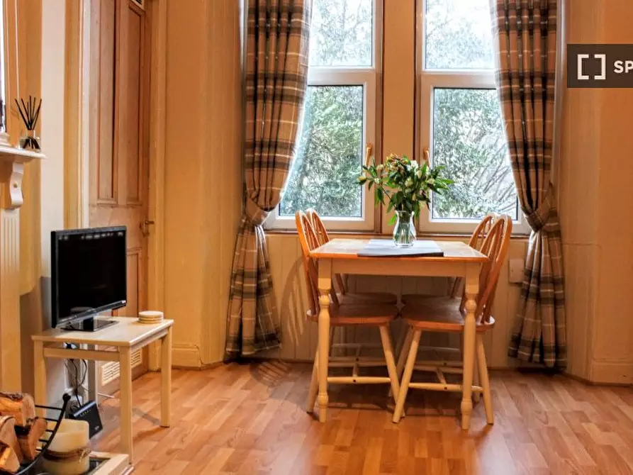 Immagine 4 di Appartamento in affitto  in Broughton Rd a Bonnington, Lochend and Craigentinny