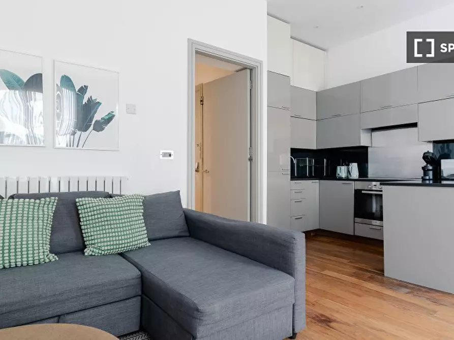 Immagine 18 di Appartamento in affitto  in Apartment a Kensington