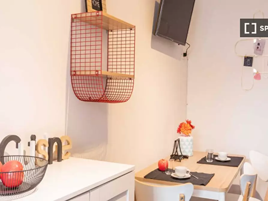 Immagine 16 di Camera condivisa in affitto  in Via Arcivescovo Romilli a Milano