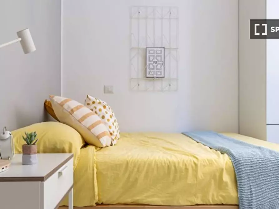 Immagine 1 di Camera condivisa in affitto  in Viale Bligny a Milano