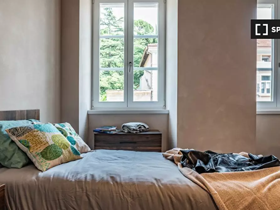 Immagine 2 di Camera condivisa in affitto  in Via Paganini a Rovereto