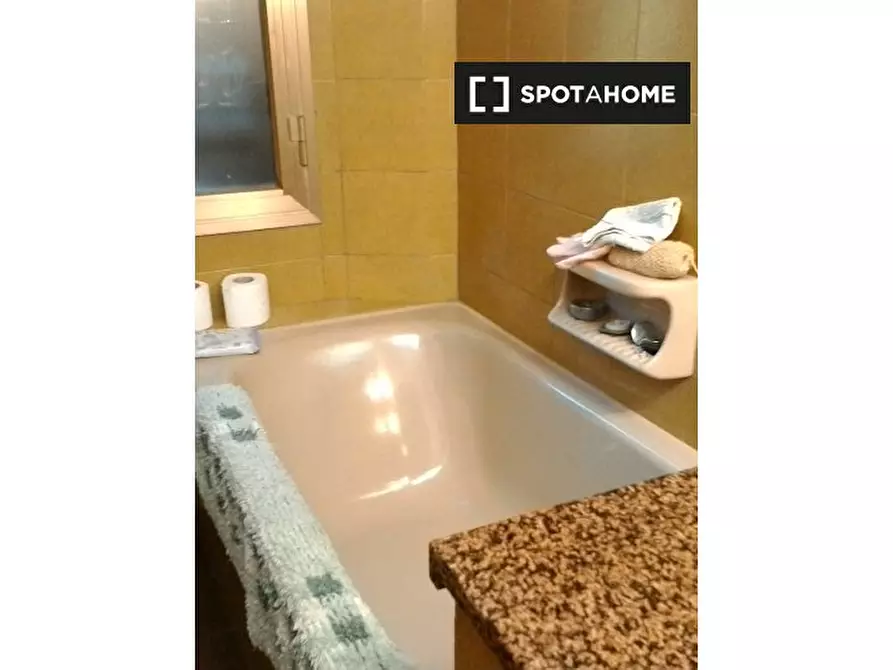 Immagine 14 di Camera condivisa in affitto  in Via Capo di Lucca a Bologna