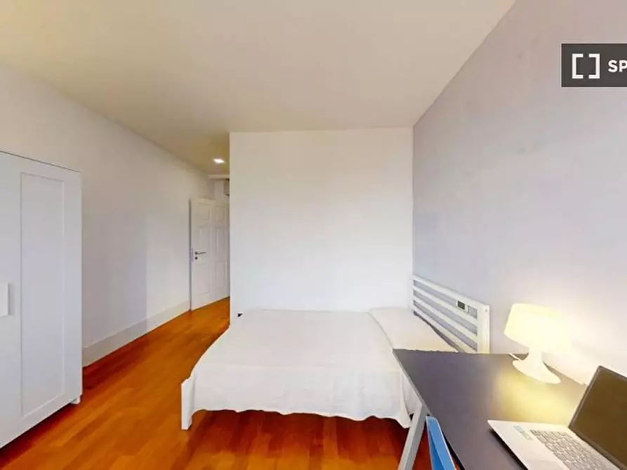 Immagine 5 di Camera condivisa in affitto  in VIA E. Degli Scrovegni a Padova