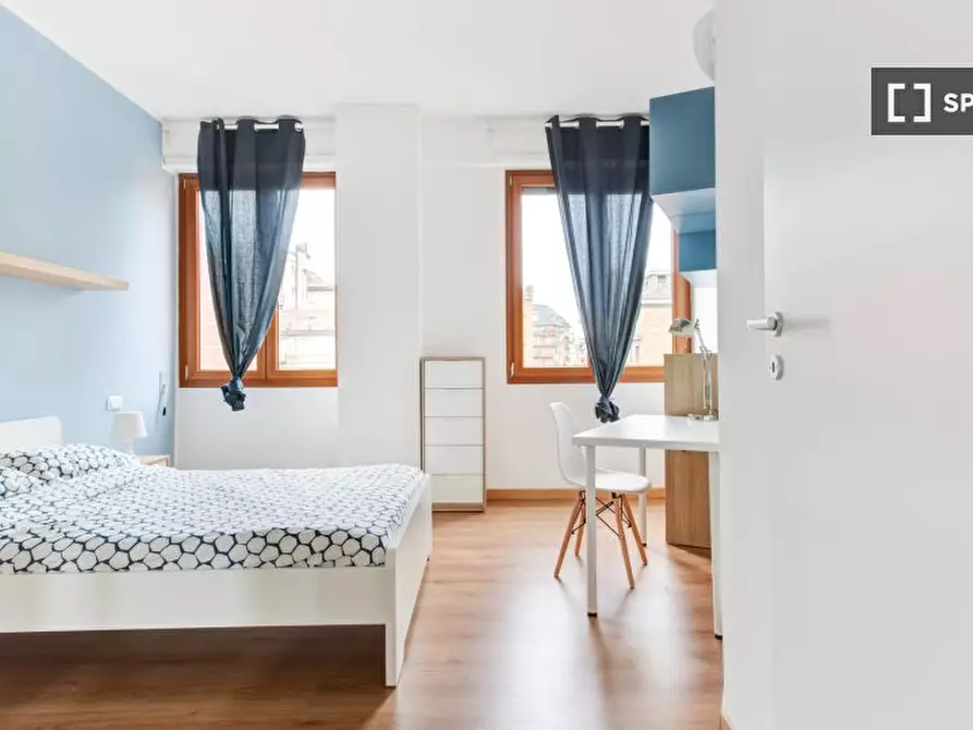 Immagine 2 di Camera condivisa in affitto  in Via Stromboli a Milano