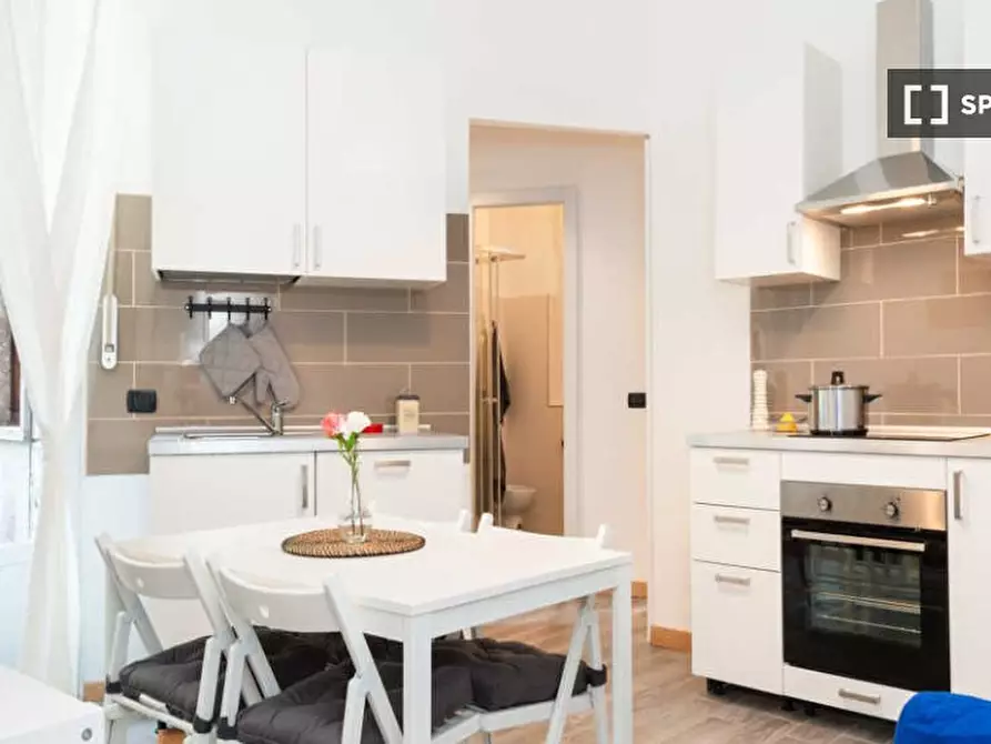 Immagine 10 di Camera condivisa in affitto  in Via Salvatore Barzilai a Milano