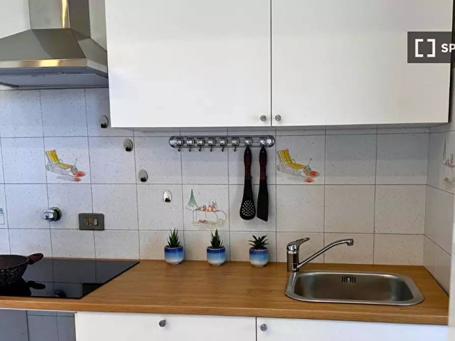 Immagine 11 di Camera condivisa in affitto  in C.so Giulio Cesare a Torino