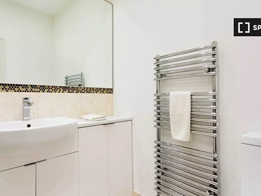 Immagine 9 di Appartamento in affitto  in Rosslyn Hill a Camden Town