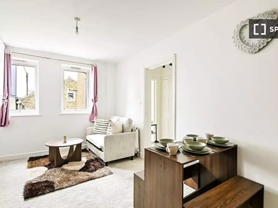 Immagine 2 di Appartamento in affitto  in Broadway a Ealing