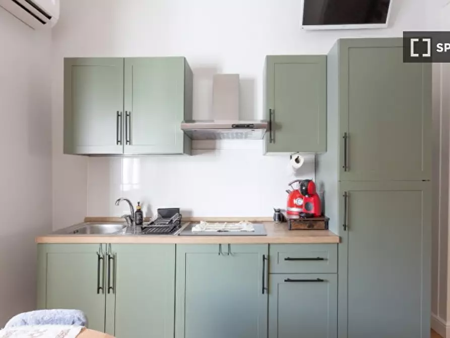 Immagine 3 di Ufficio in affitto  in Via Arpino a Roma