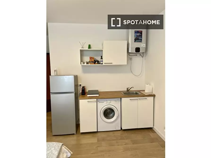 Immagine 3 di Ufficio in affitto  in V.le Bligny a Milano