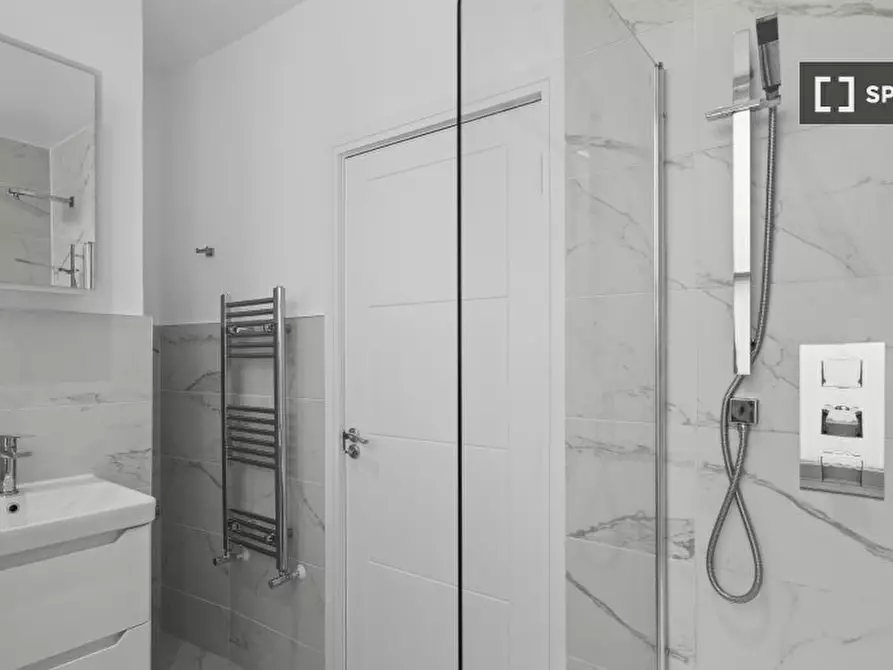 Immagine 15 di Appartamento in affitto  in Sussex Gardens a Paddington