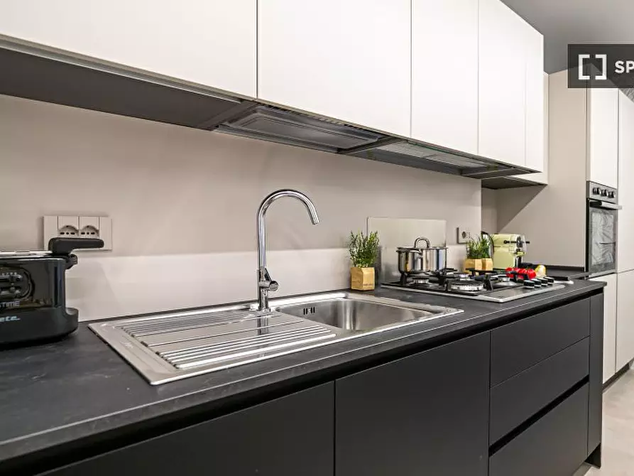 Immagine 18 di Appartamento in affitto  in Viale Certosa a Milano