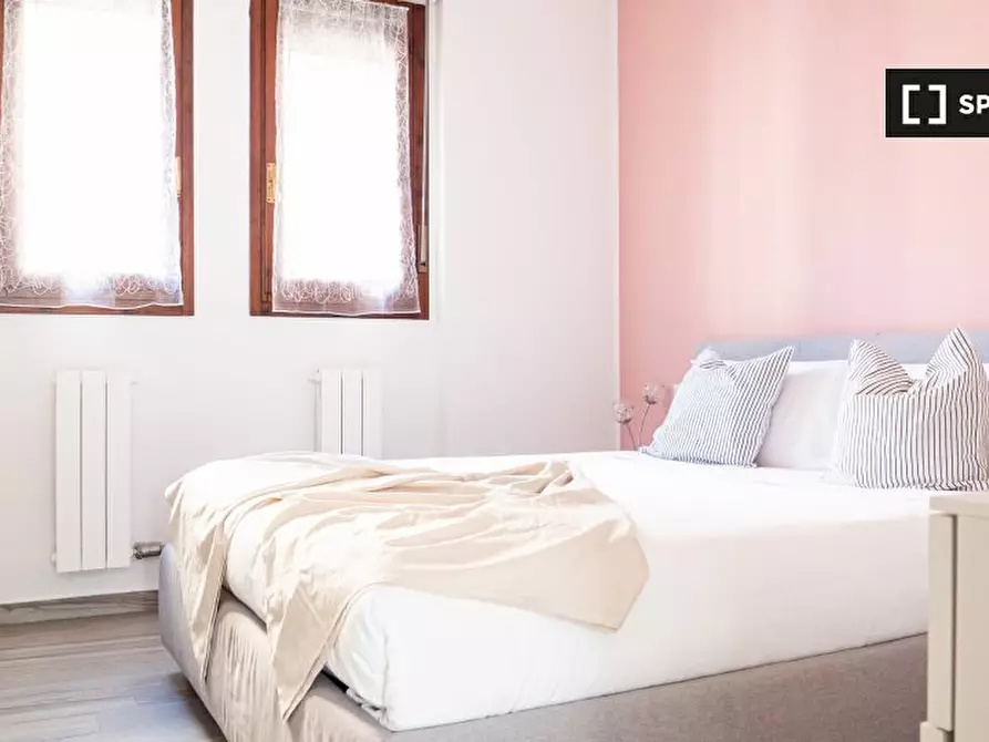 Immagine 13 di Appartamento in affitto  in Via Luigi Canonica a Milano