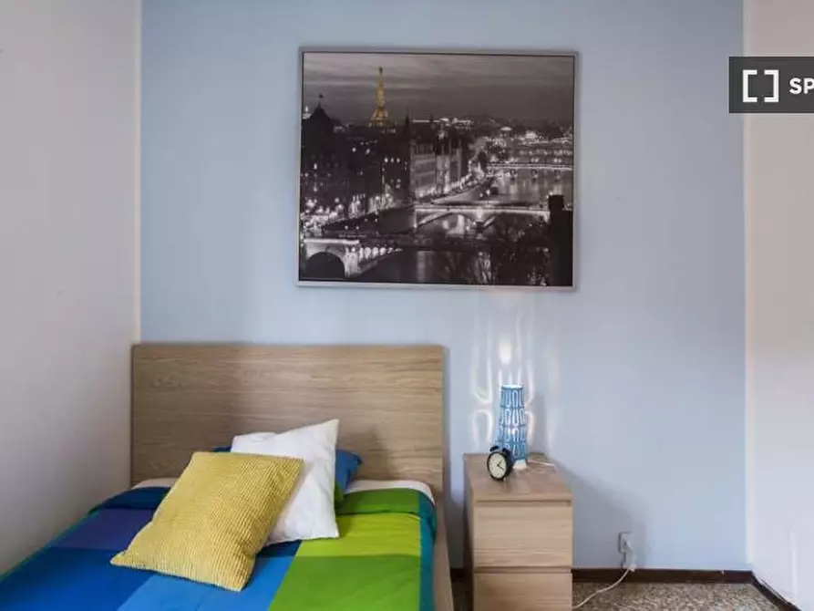 Immagine 4 di Camera condivisa in affitto  in Viale Carlo Espinasse a Milano