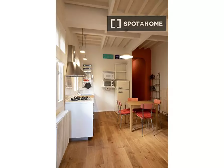 Immagine 6 di Appartamento in affitto  in Via Santa Reparata a Firenze