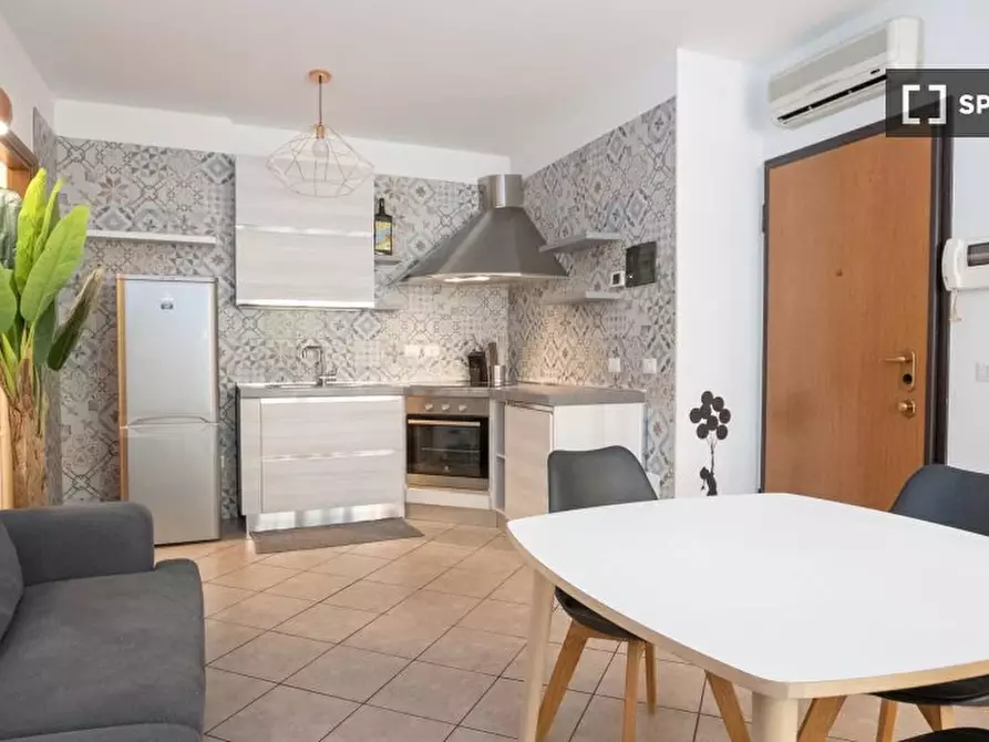 Immagine 2 di Appartamento in affitto  in Viale Marche a Milano