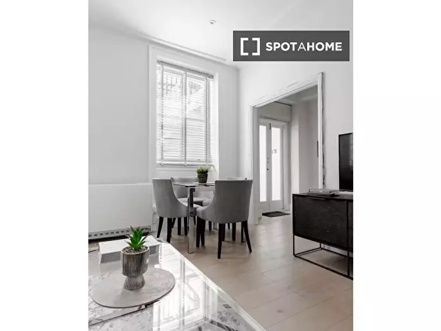 Immagine 12 di Appartamento in affitto  in -41 Nottingham Pl a Paddington