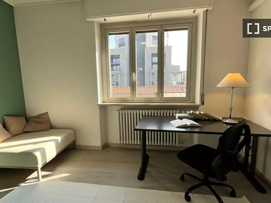 Immagine 15 di Camera condivisa in affitto  in Giovanni Maria a Milano