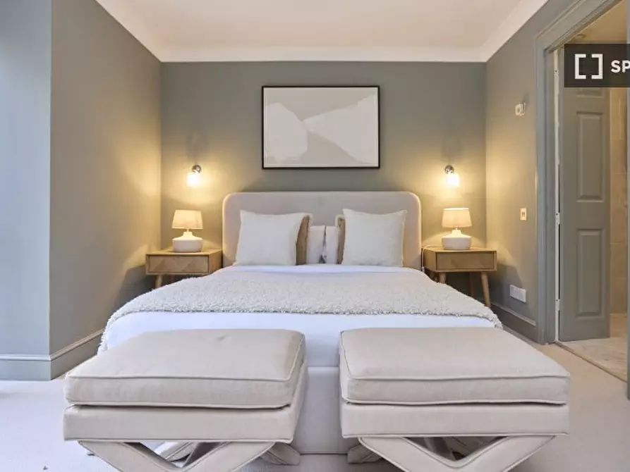 Immagine 8 di Appartamento in affitto  in Graces Mews a Paddington