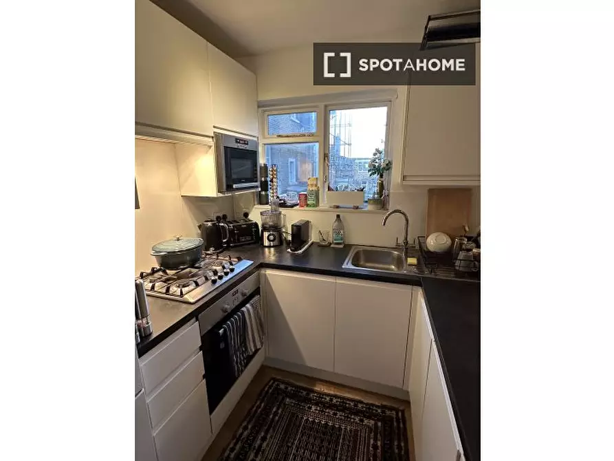 Immagine 5 di Appartamento in affitto  in Lady Margaret Rd a Camden Town