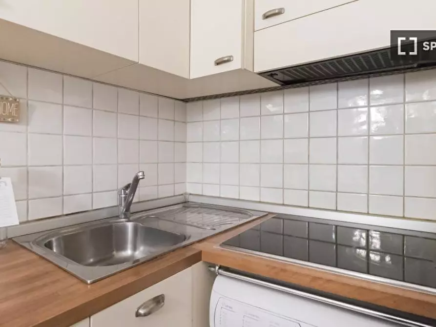 Immagine 5 di Appartamento in affitto  in Via della Moscova a Milano