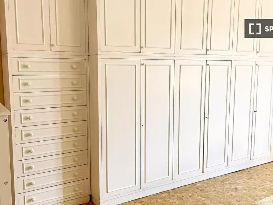 Immagine 5 di Camera condivisa in affitto  in LUNGARNO VESPUCCI a Firenze