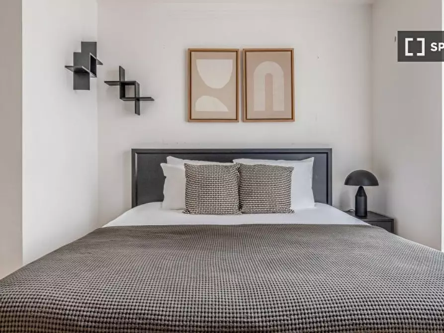 Immagine 12 di Appartamento in affitto  in Glade Path a Camberwell