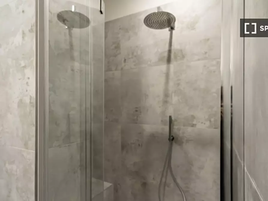 Immagine 11 di Ufficio in affitto  in Via dell'Oro a Bologna