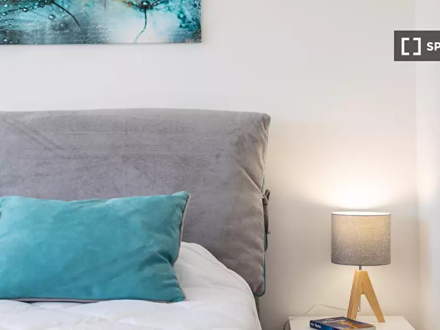 Immagine 12 di Appartamento in affitto  in Via Appia Nuova a Roma