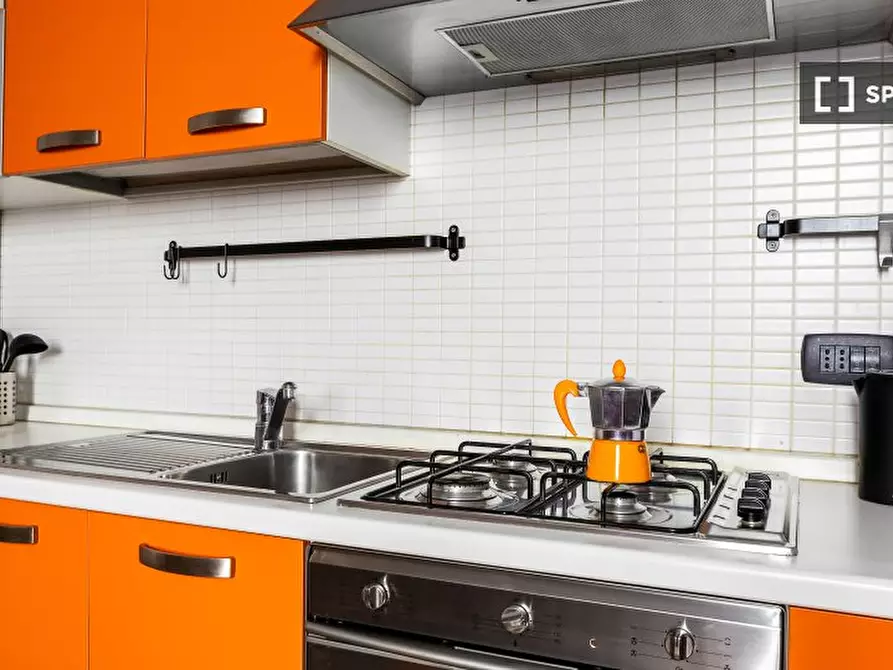 Immagine 10 di Appartamento in affitto  in Via Pellegrino Matteucci a Bologna