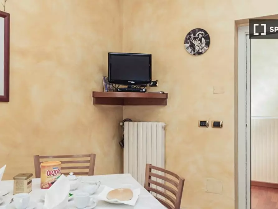 Immagine 2 di Appartamento in affitto  in Via degli Orti a Bologna