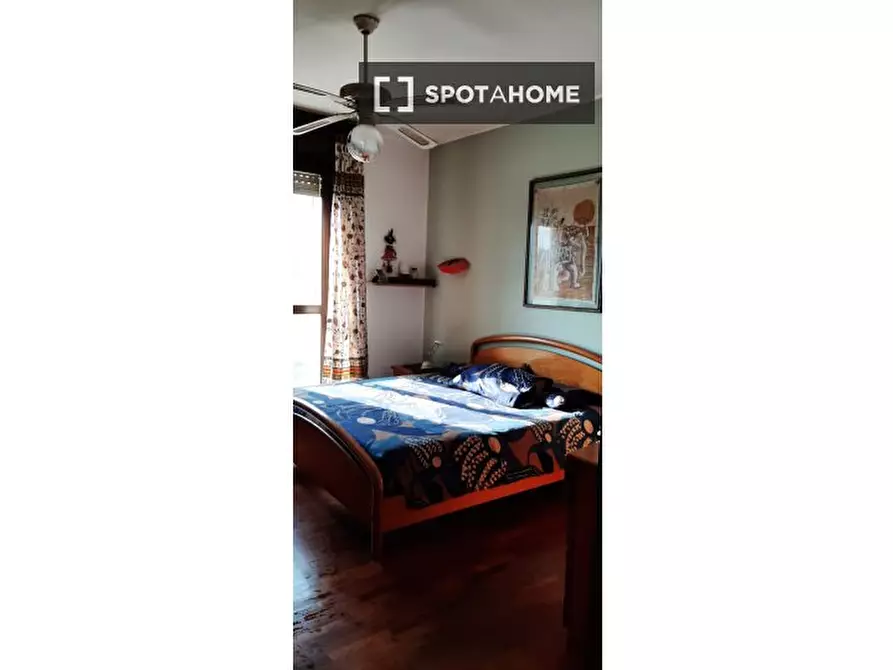 Immagine 1 di Camera condivisa in affitto  in Via Lodi a Gorgonzola