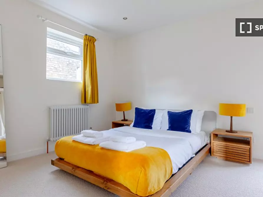 Immagine 3 di Appartamento in affitto  in Hollydale Rd a Camberwell