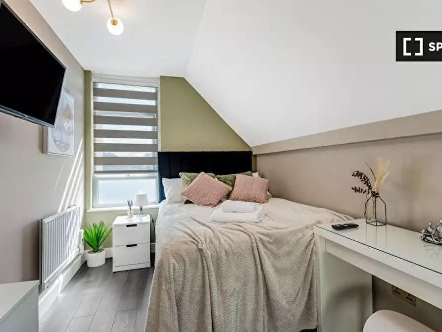 Immagine 7 di Ufficio in affitto  in High Rd a Tottenham